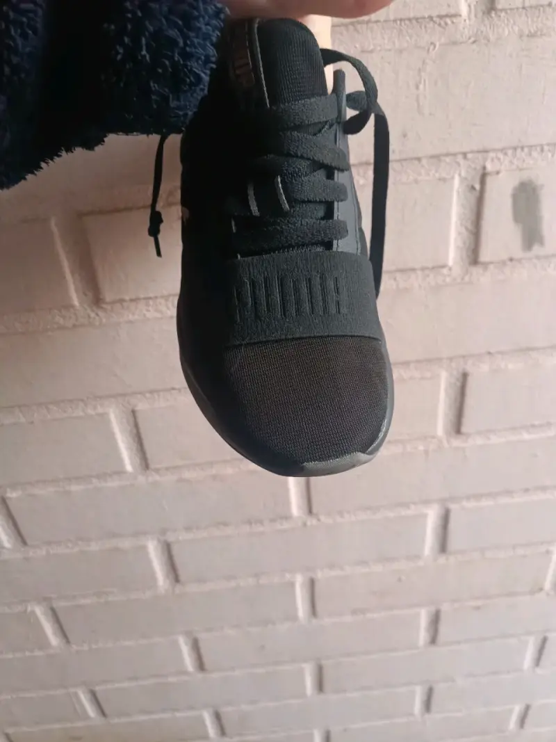 Zapatillas negras deportivas puma - 2