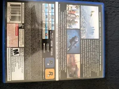 Juego PS4 Grand Theft Auto V - miniatura 2