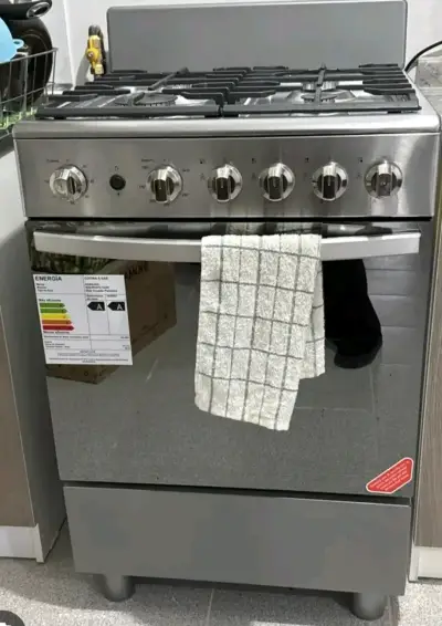 Cocina a gas de acero inoxidable - miniatura 1