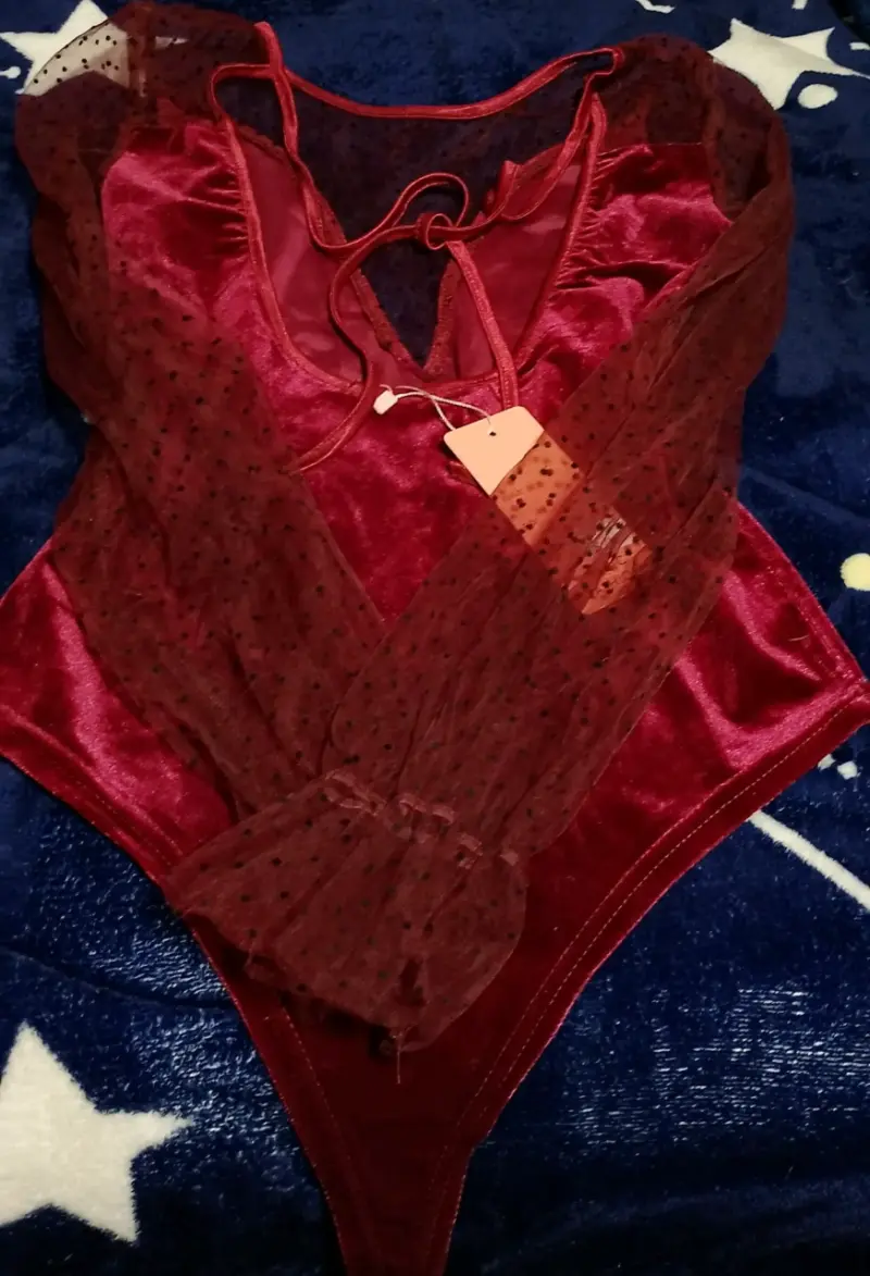 Body rojo de encaje y terciopelo - 2