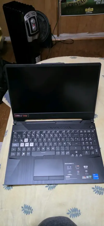 Laptop ASUS TUF Gaming F15 - miniatura 2