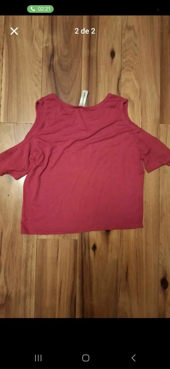 Polera roja estampada LA - 2