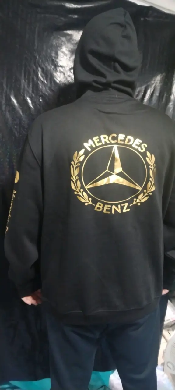 Polerón negro Mercedes Benz - 1