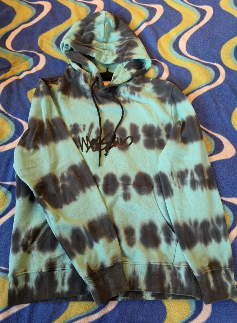 Polerón capucha tie dye