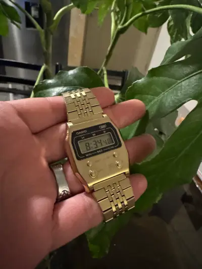 Casio A1100G-5 dorado - miniatura 2