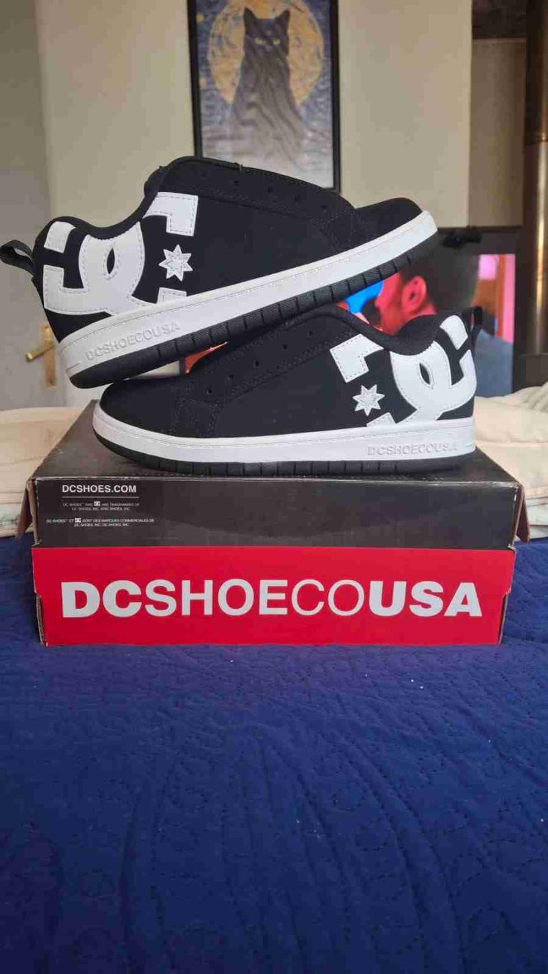 Zapatillas DC blancas nuevas - 3