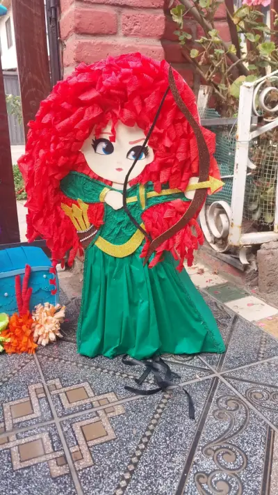 Piñatas personalizadas - miniatura 3