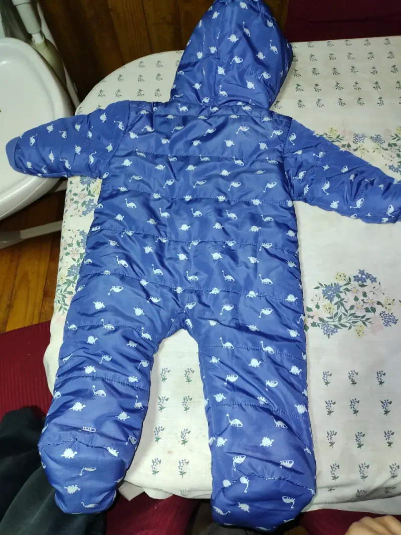 Enterito azul con dinos para bebé - 2