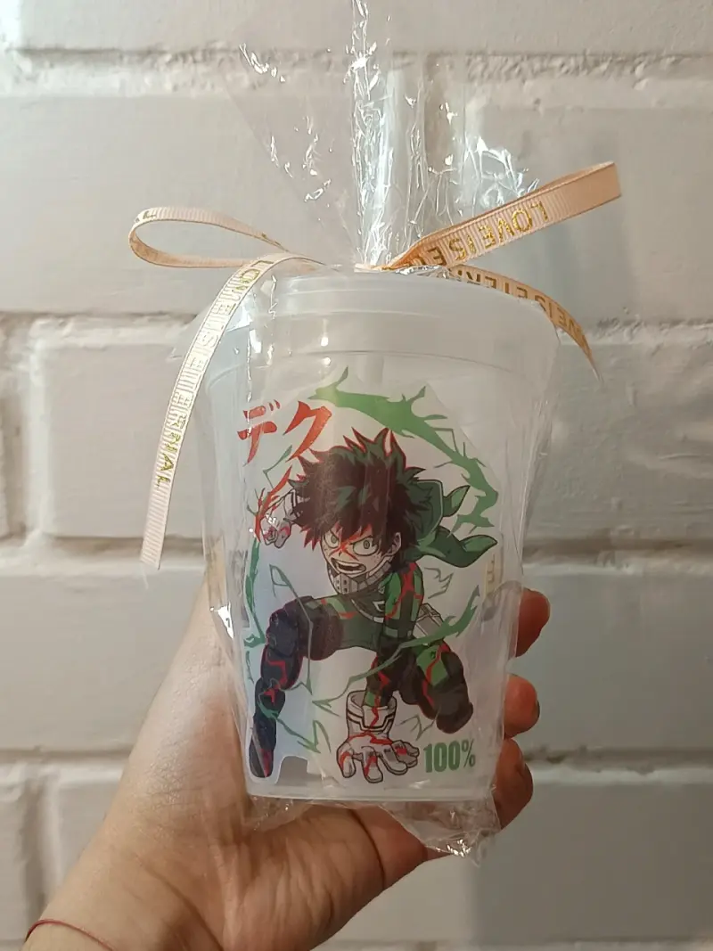Vaso con diseño de anime - 5