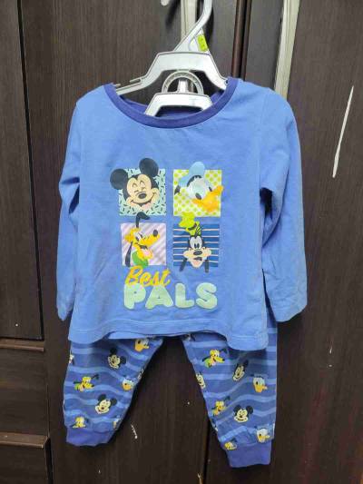Pijama infantil azul con personajes - miniatura 1