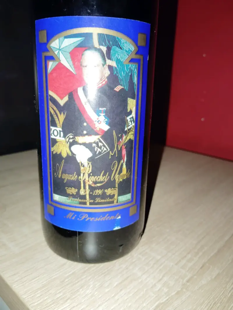 Botella de vino del 1973 - 1