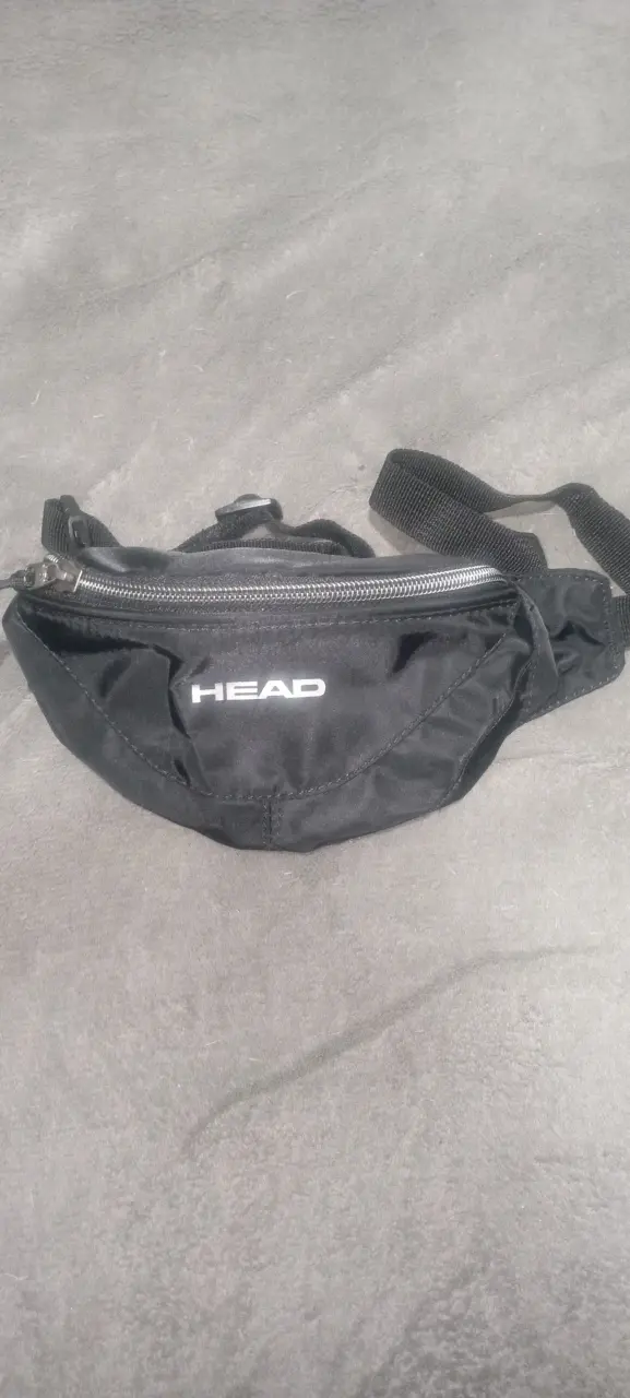 Banano negro marca Head - 1