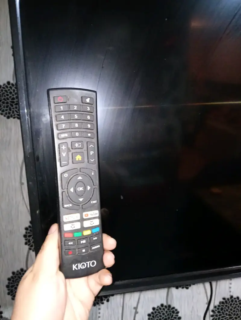 Smart TV Kioto 40 pulgadas - 3