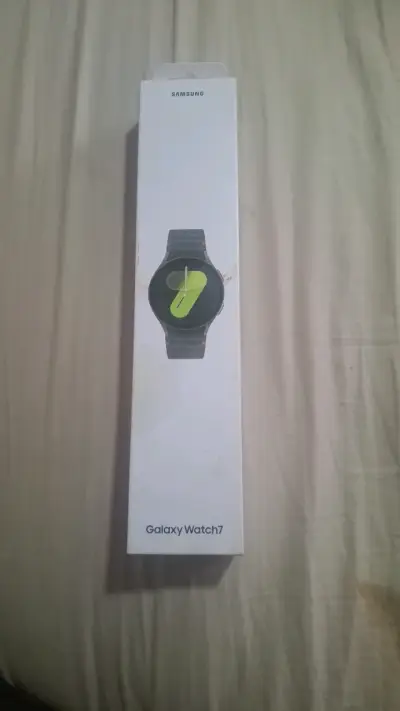Reloj inteligente Samsung - miniatura 4