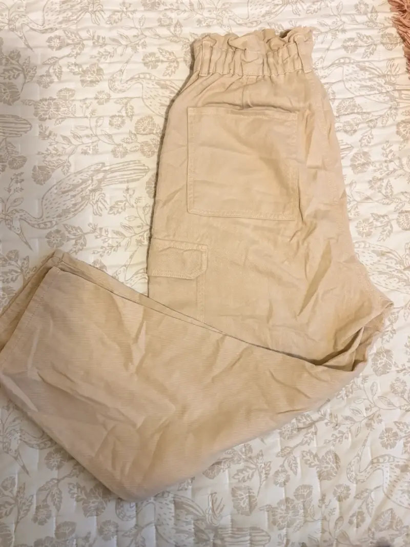 Jeans cargo Zara beige