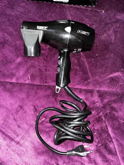 Secador de pelo Taiff profesional negro - miniatura 1