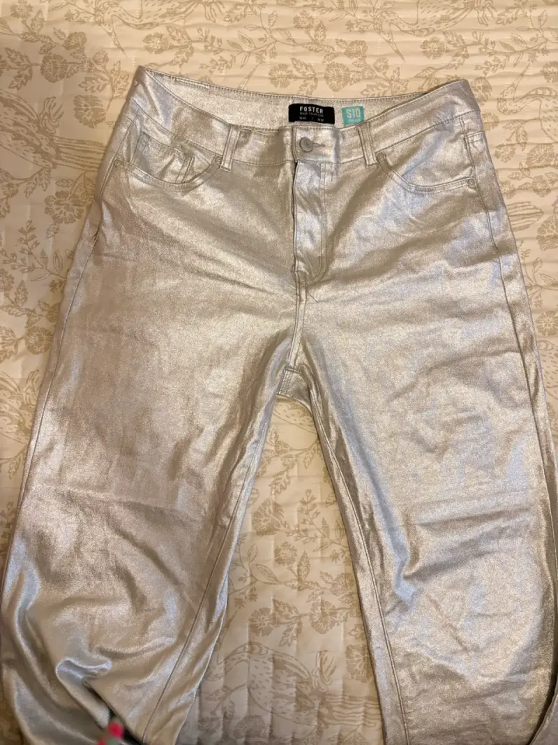 Pantalones plateados metálicos - 2