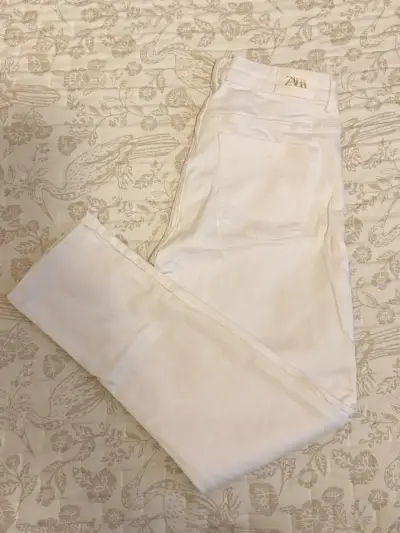 Jeans blancos Zara - miniatura 1