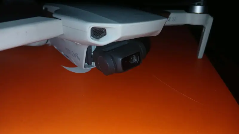 DJI Mini 2 SE Fly More Combo - 9
