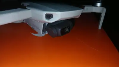 DJI Mini 2 SE Fly More Combo - miniatura 9