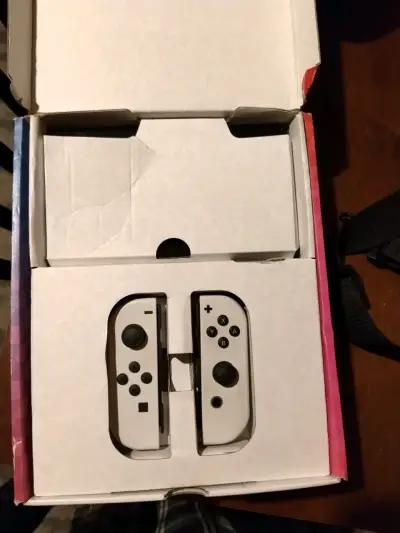 Consola Nintendo Switch OLED conversable - miniatura 2