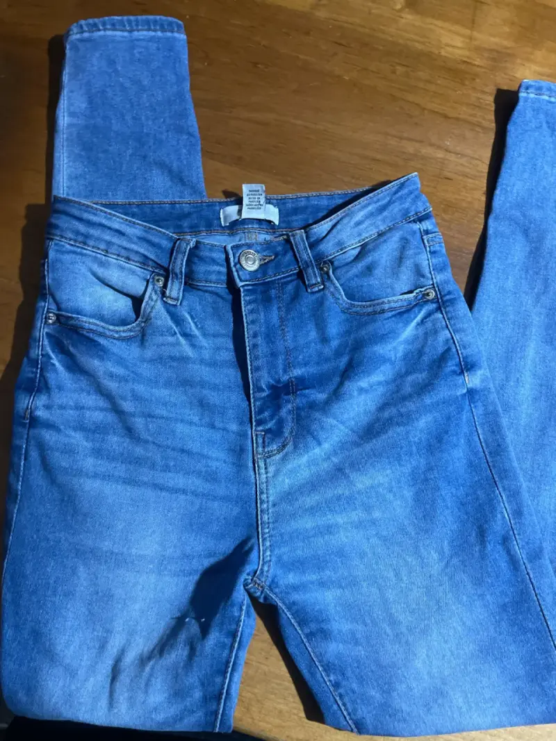 Jeans azul clásico - 1