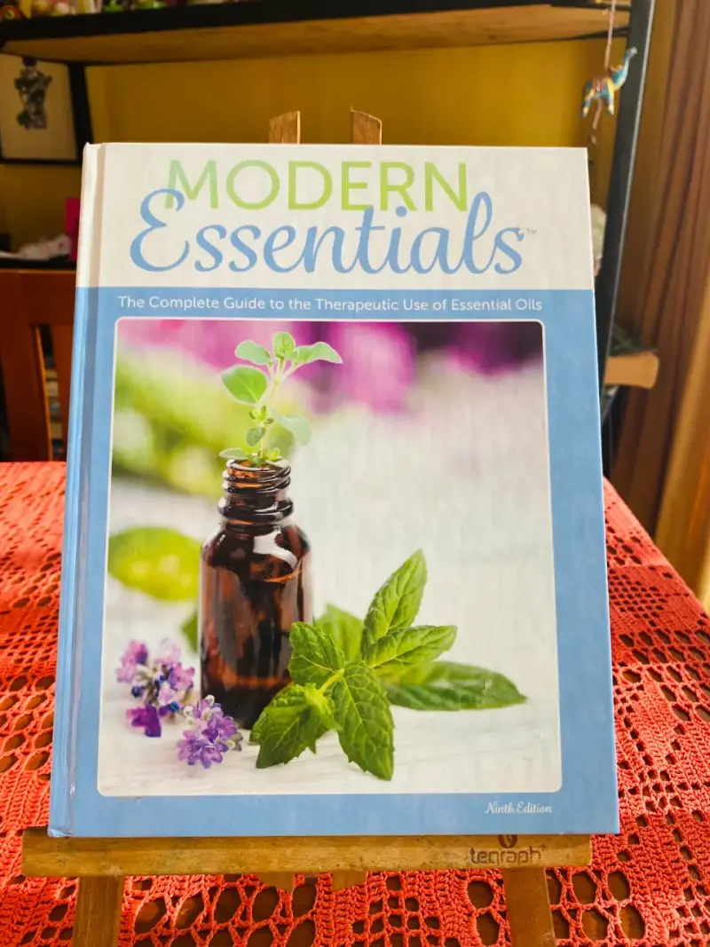 Libro Modern Essentials - 1