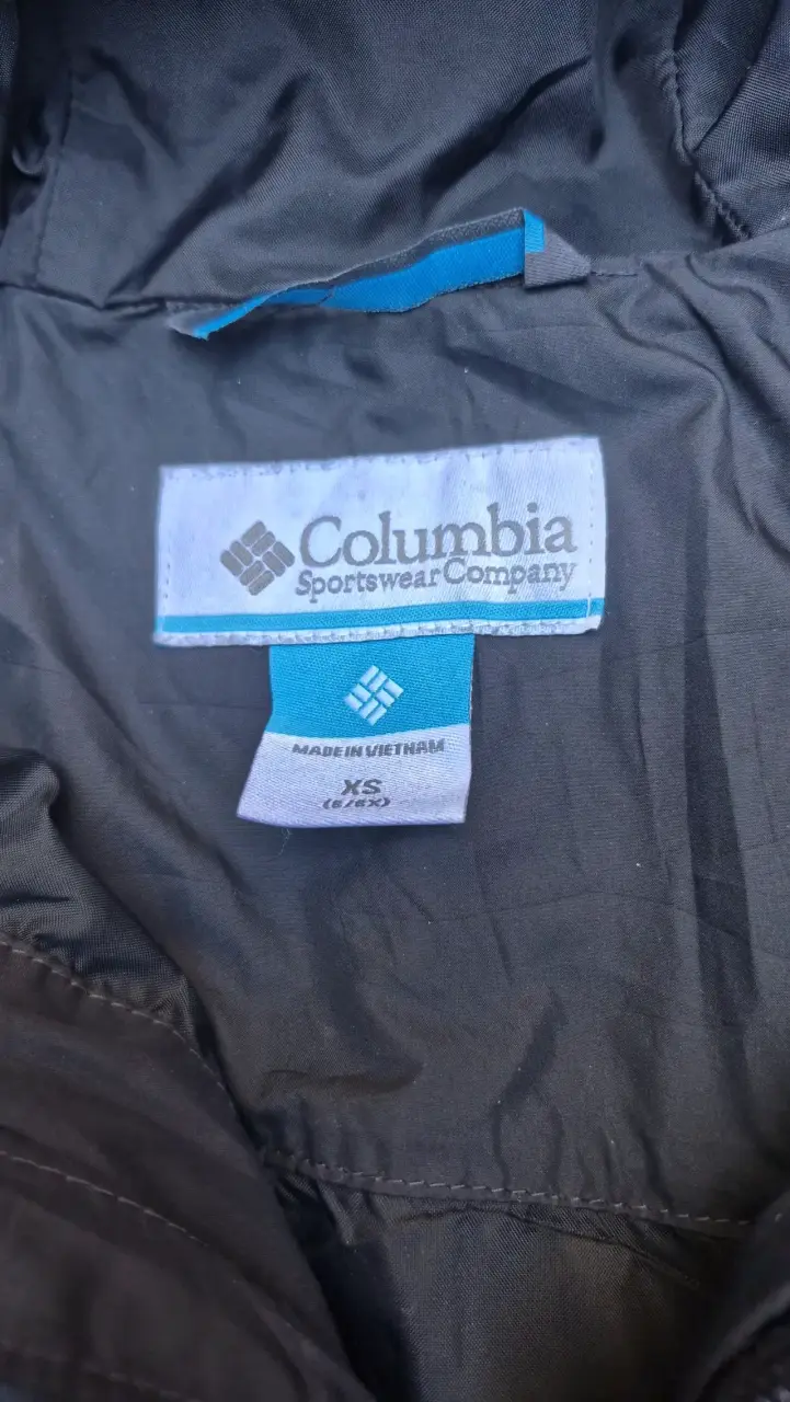Chaqueta Columbia negra con capucha - 2
