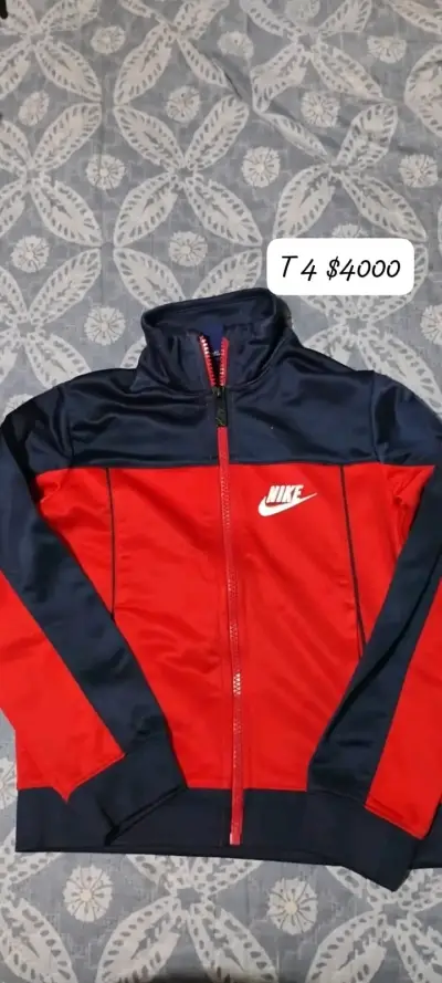 Chaqueta Nike roja y azul - miniatura 1
