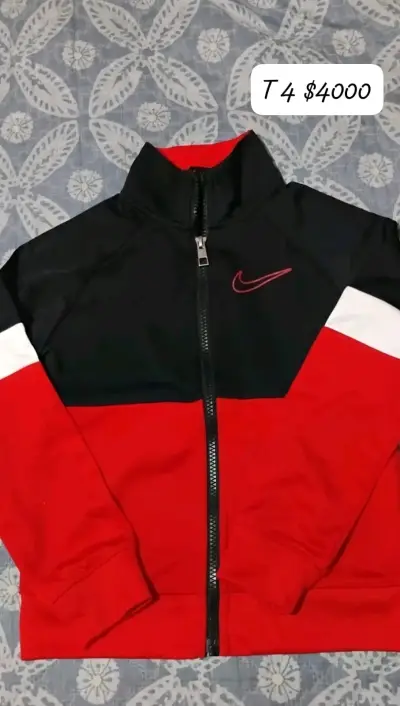 Chaqueta Nike roja y azul - miniatura 2