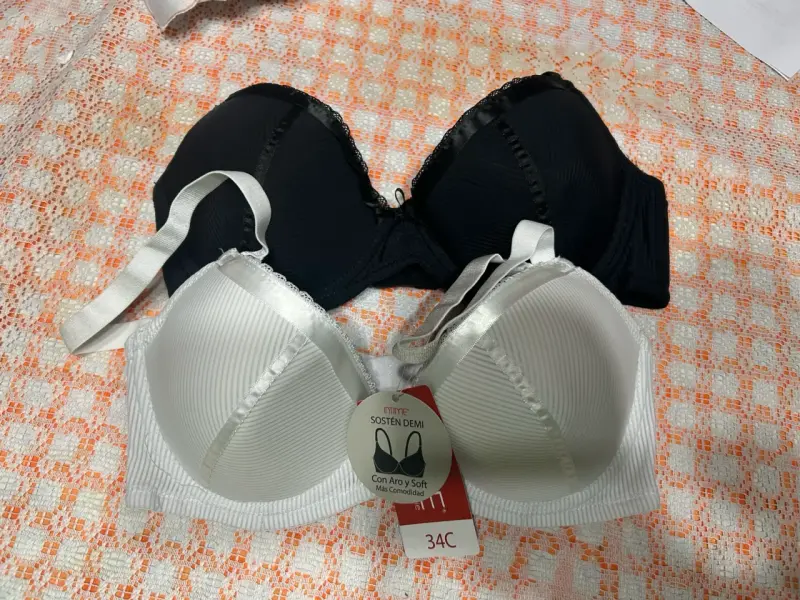Set de sostenes negro y blanco - 2