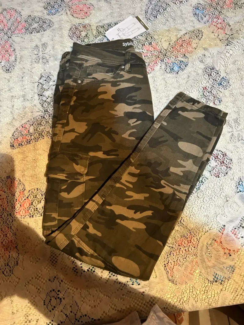 Pantalones camuflados talla 40 - 2