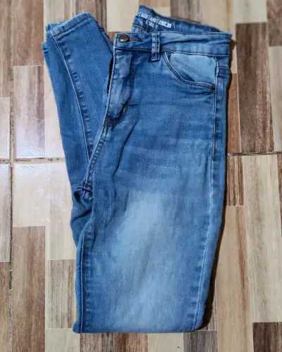 Jeans azul lavado mujer - miniatura 1