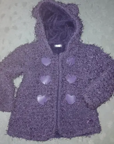 Abrigo morado para niña - miniatura 1