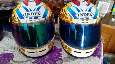 Cascos de moto con diseño gráfico - miniatura 5