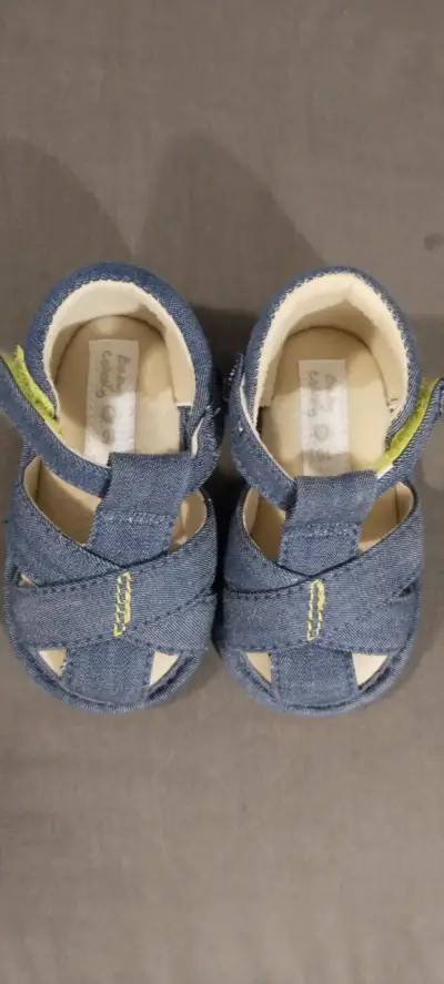 Sandalias de bebé de mezclilla - miniatura 2