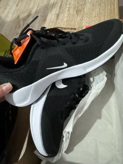 Zapatillas deportivas negras - miniatura 1