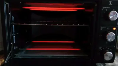 Horno eléctrico Thomas poco uso - miniatura 3