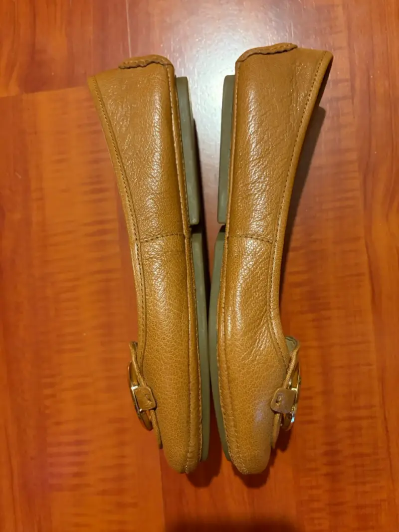 Zapatos planos MK camel - 2