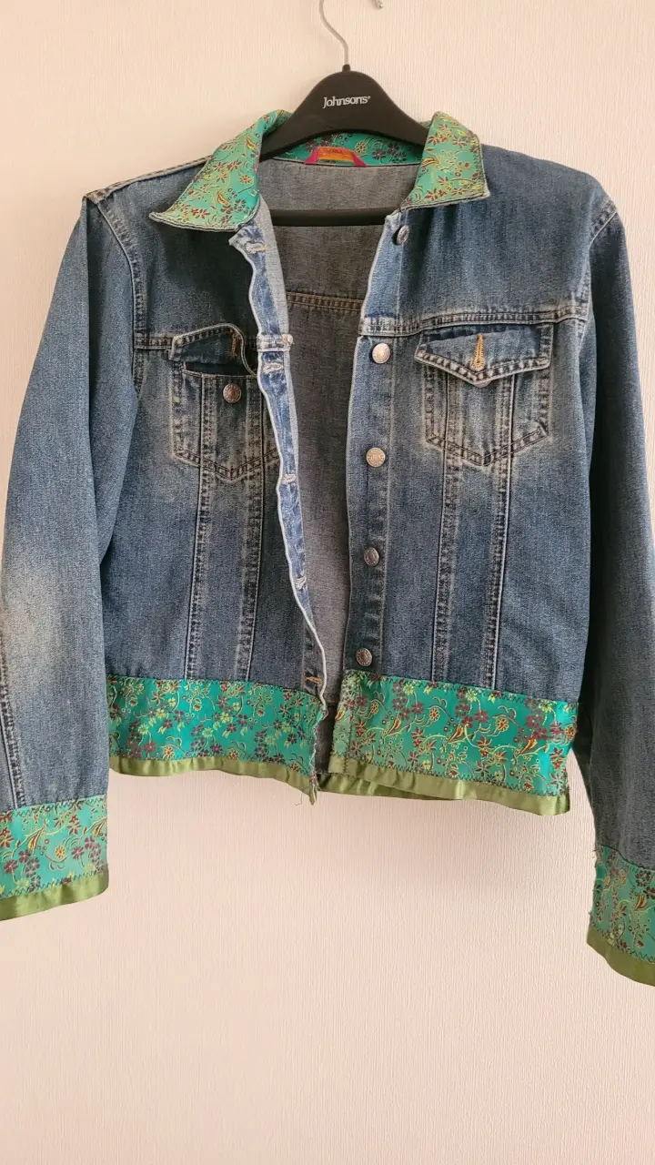 Chaqueta de mezclilla bordada - 1