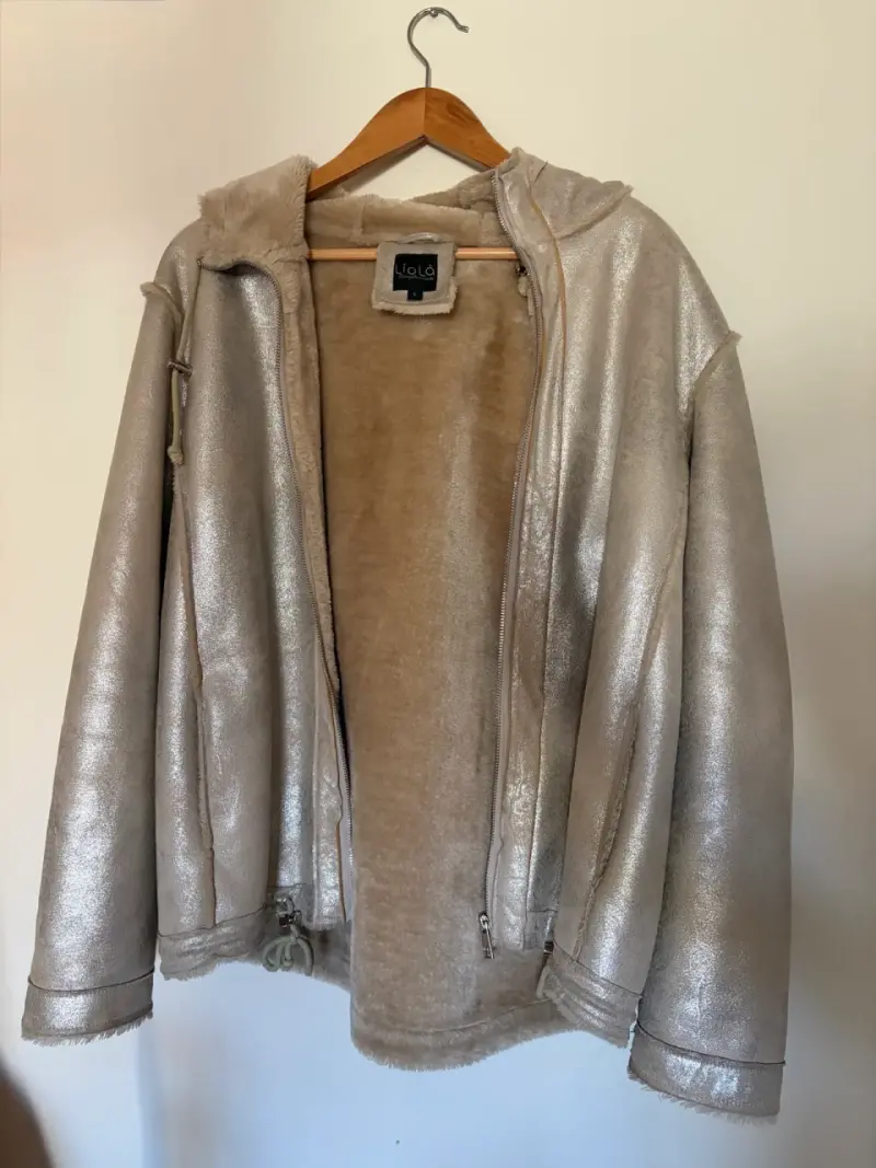 Chaqueta Liola de piel sintética beige - 2