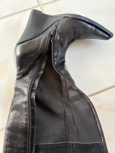 Botas de cuero negras elegantes - miniatura 4