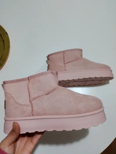 Pantubotas rosadas suela gruesa - miniatura 2