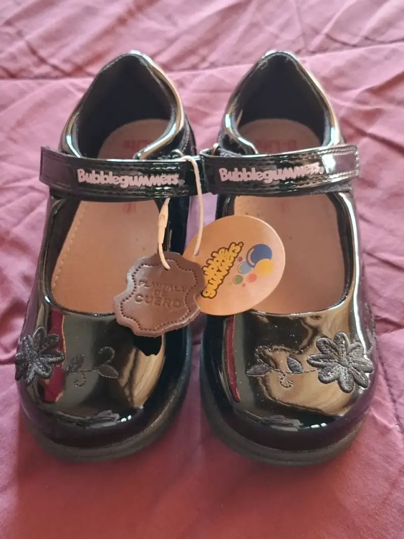 Zapatos negros para niña B-Lite - 2