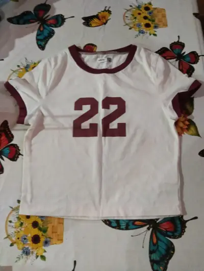 Polera talla m - miniatura 2