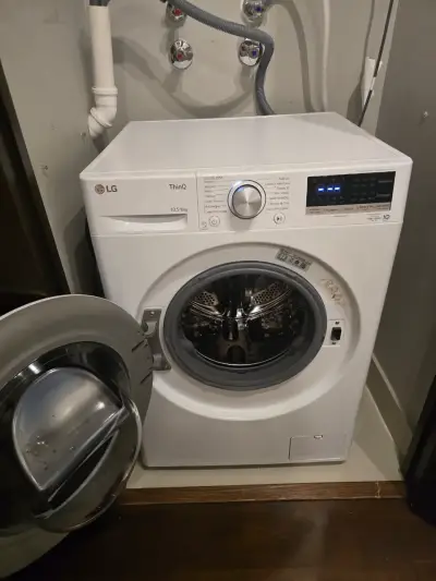Lavadora LG ThinQ 10.5kg - miniatura 1