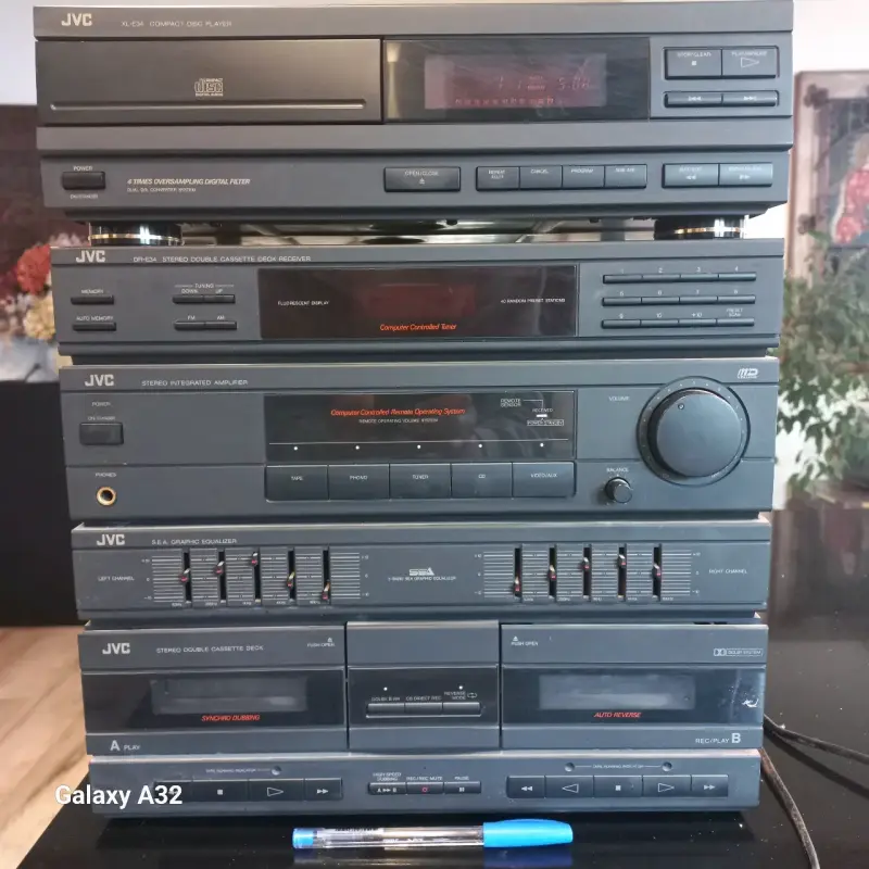 Equipo de música JVC completo - 2