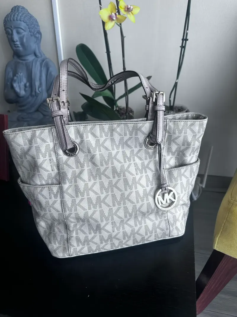 Cartera beige con logo MK original - 1