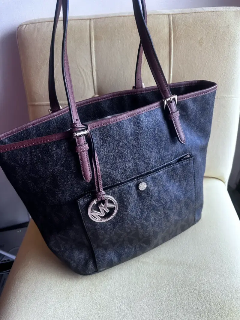 Cartera negra Michael Kors original clásica - 2
