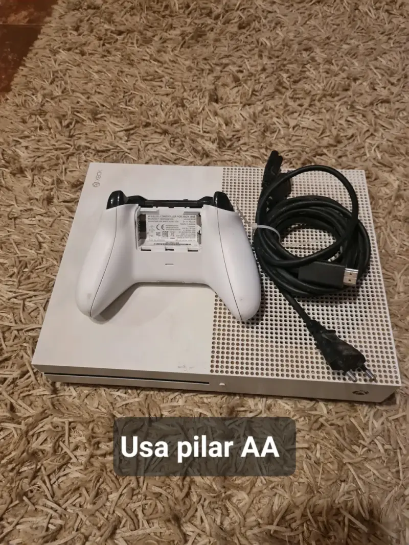 Consola Xbox One S con control - 2